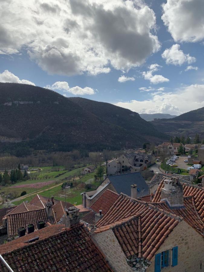 הוילה Mostuéjouls Gite L'Oustal De La Fontaine Grand Causses Et Gorges Du Tarn מראה חיצוני תמונה