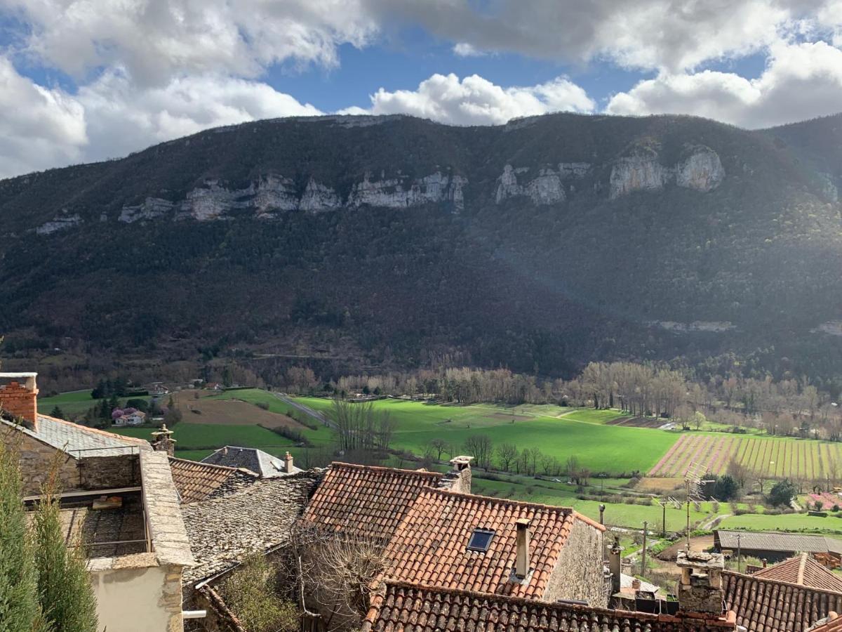 הוילה Mostuéjouls Gite L'Oustal De La Fontaine Grand Causses Et Gorges Du Tarn מראה חיצוני תמונה